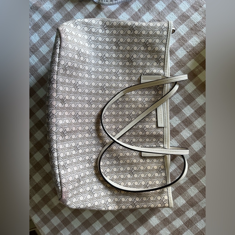 Tory Burch Zip Tote Bag